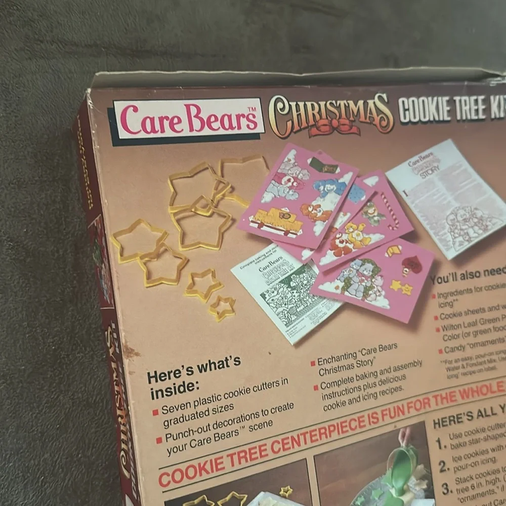 Wilton *VINTAGE* *SEALED* Care Bears Christmas Cookie Tree Kit